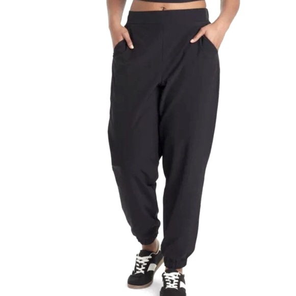 All In Motion Lined Woven Jogger - Picture 1 of 8